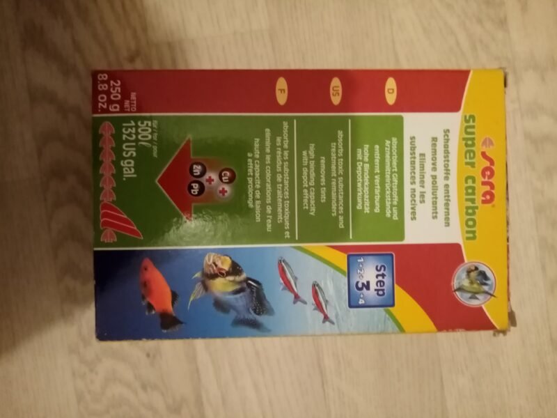 Matériel d'entretient et produits pour aquarium