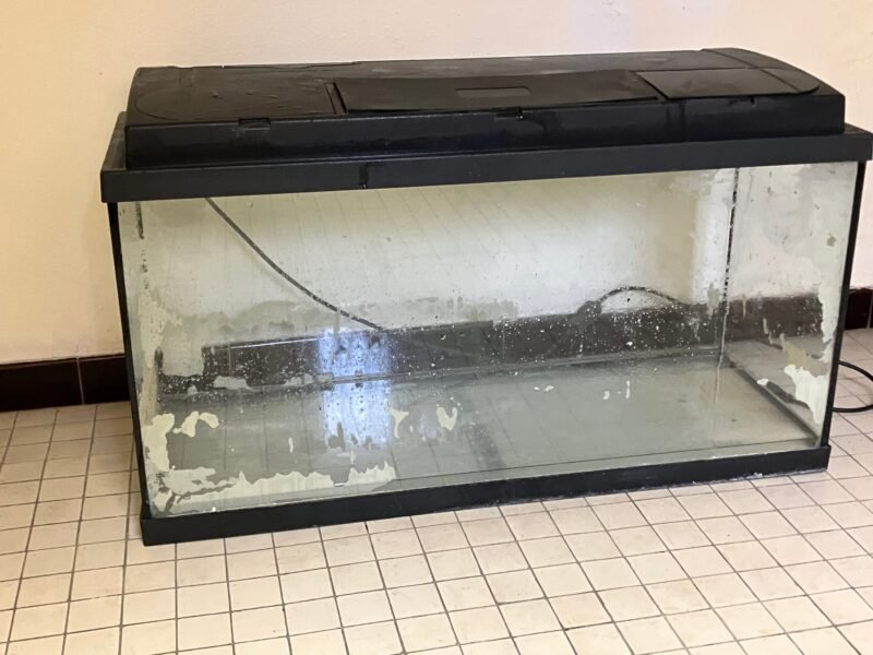 Aquarium 96 litres